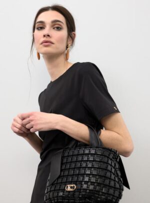 Lola Casademunt μαύρη πλεκτή τσάντα με φιόγκο